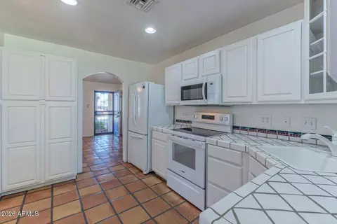 Other - 2216 E Weldon Ave, Phoenix, AZ 85016 photo 3 of 5
