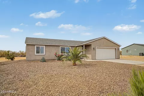 Exterior - 24686 E Bartlett Rd, Florence, AZ 85132 photo 2 of 4