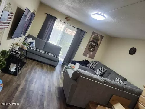 Living - 6818 N 35th Ave #E, Phoenix, AZ 85017 photo 1 of 1