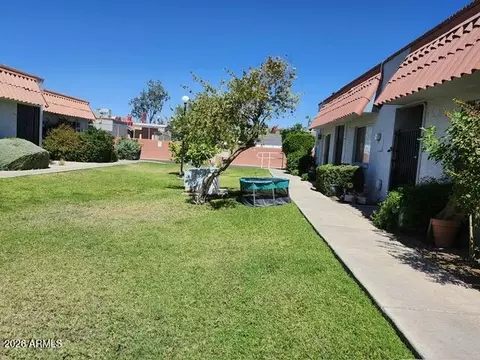 Exterior - 6818 N 35th Ave #E, Phoenix, AZ 85017 photo 2 of 7