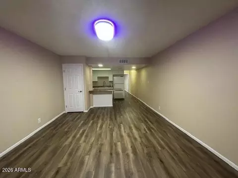 Living - 6818 N 35th Ave #E, Phoenix, AZ 85017 photo 4 of 5