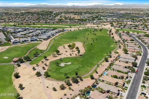 View/Area - 6844 S Pinehurst Drive Dr, Gilbert, AZ 85298 photo 6 of 6