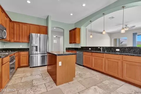 Kitchen - 6844 S Pinehurst Drive Dr, Gilbert, AZ 85298 photo 1 of 3