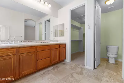 Bath - 6844 S Pinehurst Drive Dr, Gilbert, AZ 85298 photo 2 of 3