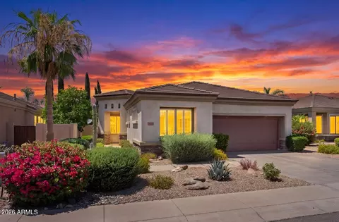 6844 S Pinehurst Drive Dr, Gilbert, AZ 85298