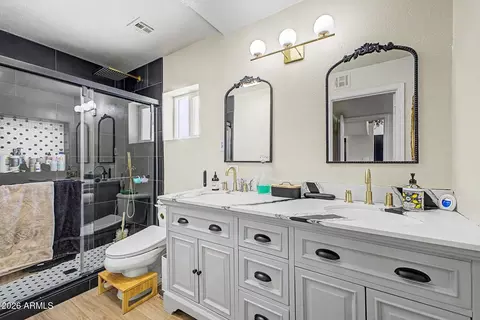 Bath - 1933 E Marquette Dr, Gilbert, AZ 85234 photo 2 of 3