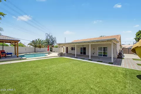 Exterior - 1933 E Marquette Dr, Gilbert, AZ 85234 photo 7 of 20