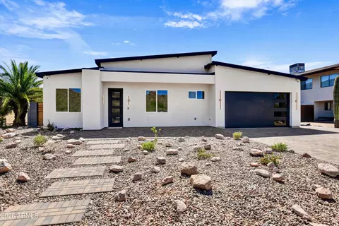 5579 S Alameda Rd, Gold Canyon, AZ 85118