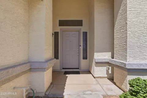 1224 S Corrine Dr, Gilbert, AZ 85296 photo 2