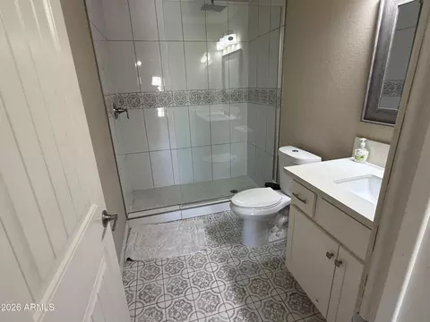 1114 E Desert Dr, Phoenix, AZ 85042 photo 4