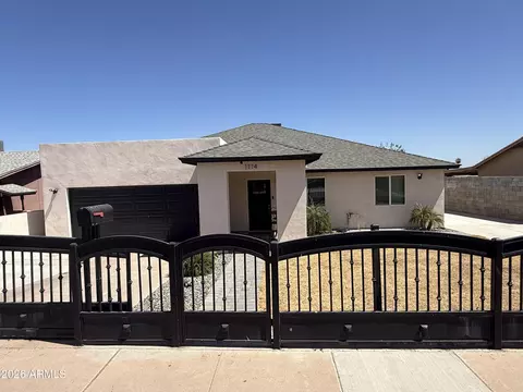1114 E Desert Dr, Phoenix, AZ 85042 photo 6