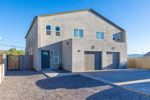 Exterior - 2421 E Pueblo Ave, Phoenix, AZ 85040 photo 3 of 4