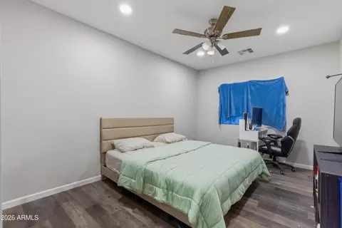 Bedroom - 2421 E Pueblo Ave, Phoenix, AZ 85040 photo 1 of 1