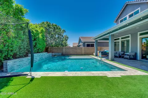 Exterior - 2939 E Pinto Dr, Gilbert, AZ 85296 photo 5 of 7