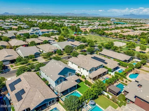View/Area - 2939 E Pinto Dr, Gilbert, AZ 85296 photo 3 of 6