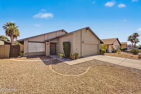 4415 W Morrow Dr, Glendale, AZ 85308