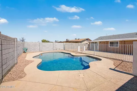 Exterior - 2702 E Grovers Ave, Phoenix, AZ 85032 photo 1 of 8