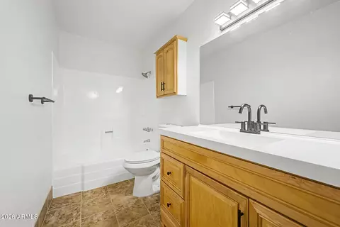 Bath - 2702 E Grovers Ave, Phoenix, AZ 85032 photo 3 of 3