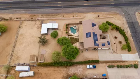 View/Area - 512 E Jordon Ln, Phoenix, AZ 85086 photo 2 of 3