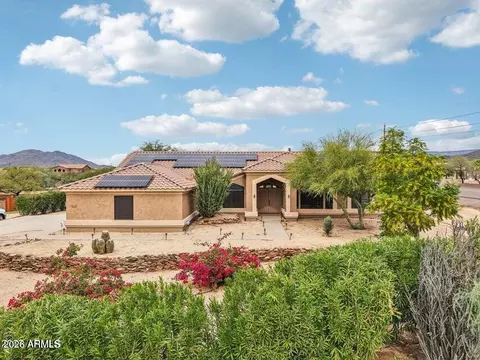 512 E Jordon Ln, Phoenix, AZ 85086