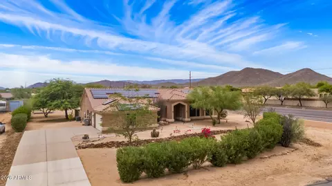 Other - 512 E Jordon Ln, Phoenix, AZ 85086 photo 1 of 17