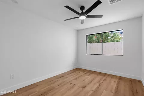 Bedroom - 3860 E Clarendon Ave, Phoenix, AZ 85018 photo 3 of 3