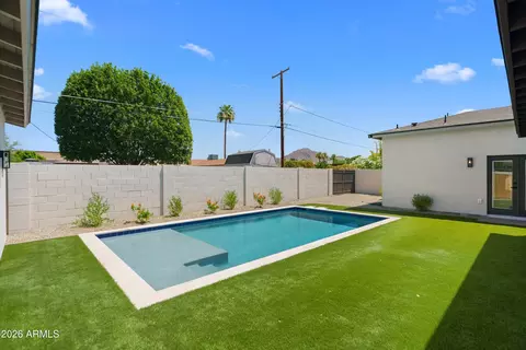 Exterior - 3860 E Clarendon Ave, Phoenix, AZ 85018 photo 12 of 16