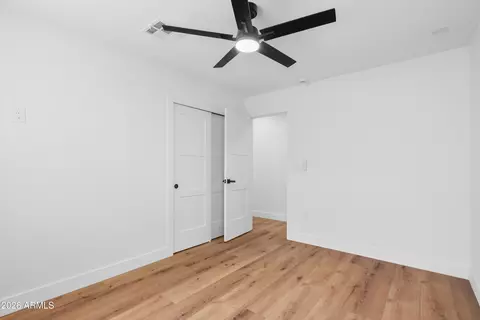Other - 3860 E Clarendon Ave, Phoenix, AZ 85018 photo 7 of 17