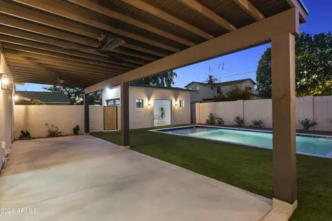 Exterior - 3860 E Clarendon Ave, Phoenix, AZ 85018 photo 15 of 16