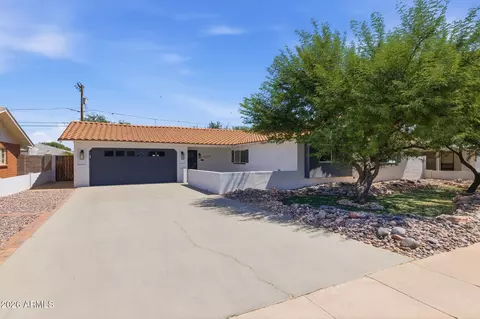8224 E Devonshire Ave, Scottsdale, AZ 85251