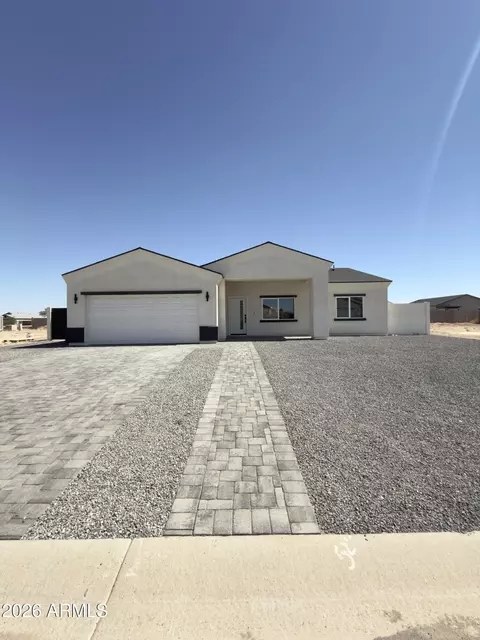 10323 W Concordia Dr, Arizona City, AZ 85123