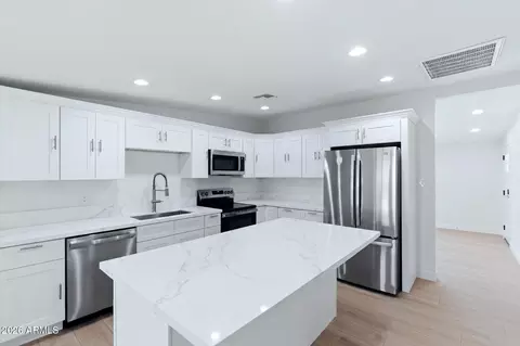 4623 E Devonshire Ave, Phoenix, AZ 85018 photo 5