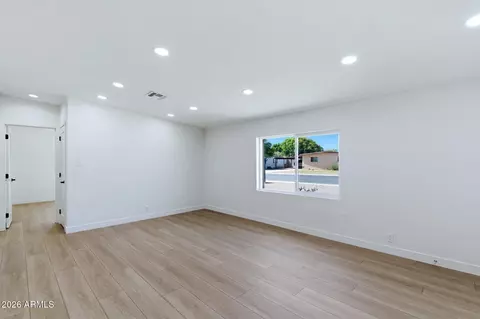 4623 E Devonshire Ave, Phoenix, AZ 85018 photo 13