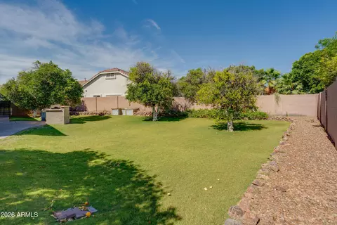 Exterior - 4335 E Fox Cir, Mesa, AZ 85205 photo 10 of 11