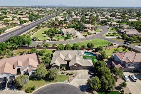 View/Area - 4335 E Fox Cir, Mesa, AZ 85205 photo 2 of 8