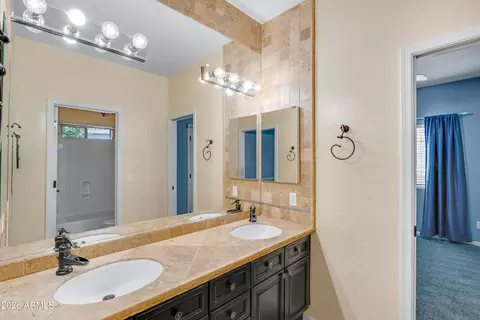 Bath - 4335 E Fox Cir, Mesa, AZ 85205 photo 4 of 10