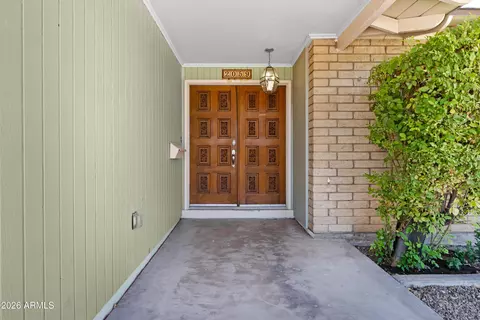 Exterior - 2059 E Manhatton Dr, Tempe, AZ 85282 photo 1 of 5