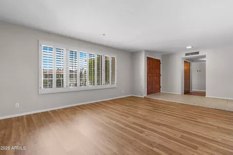 Living - 2059 E Manhatton Dr, Tempe, AZ 85282 photo 3 of 8