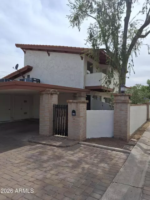 1925 E Orange Dr, Phoenix, AZ 85016 photo 2