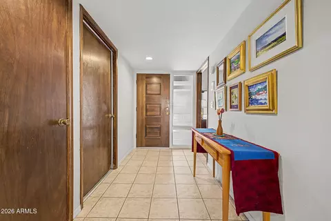 Entry Way - 5450 E Cambridge Ave, Phoenix, AZ 85008 photo 2 of 3
