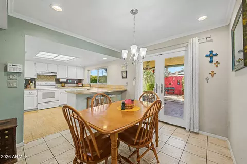 Dining - 5450 E Cambridge Ave, Phoenix, AZ 85008 photo 1 of 3