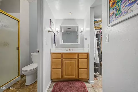 Bath - 5450 E Cambridge Ave, Phoenix, AZ 85008 photo 1 of 3