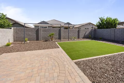 Exterior - 654 E Buckingham Ave, Gilbert, AZ 85297 photo 2 of 3