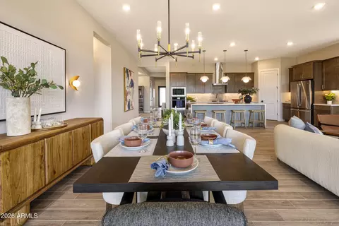 Dining - 1466 E Coconino Way, Gilbert, AZ 85298 photo 3 of 4
