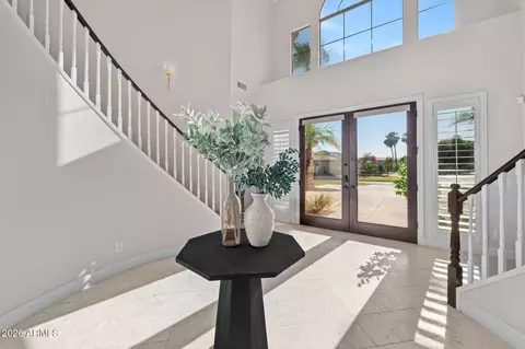 Entry Way - 2517 S Constellation Way, Gilbert, AZ 85295 photo 2 of 11
