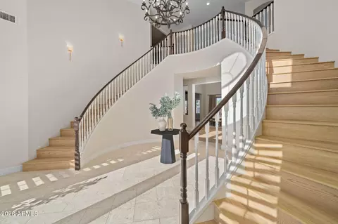 Entry Way - 2517 S Constellation Way, Gilbert, AZ 85295 photo 3 of 11