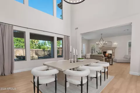 Dining - 2517 S Constellation Way, Gilbert, AZ 85295 photo 3 of 4