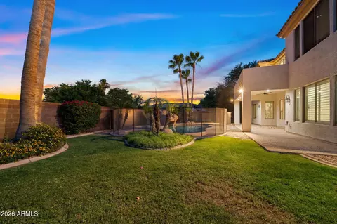 Exterior - 2517 S Constellation Way, Gilbert, AZ 85295 photo 8 of 13