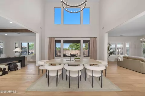 Dining - 2517 S Constellation Way, Gilbert, AZ 85295 photo 2 of 4
