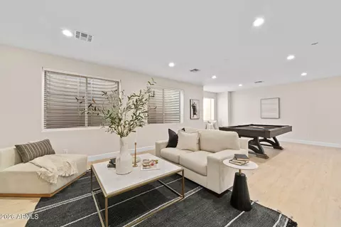 Living - 2517 S Constellation Way, Gilbert, AZ 85295 photo 5 of 5